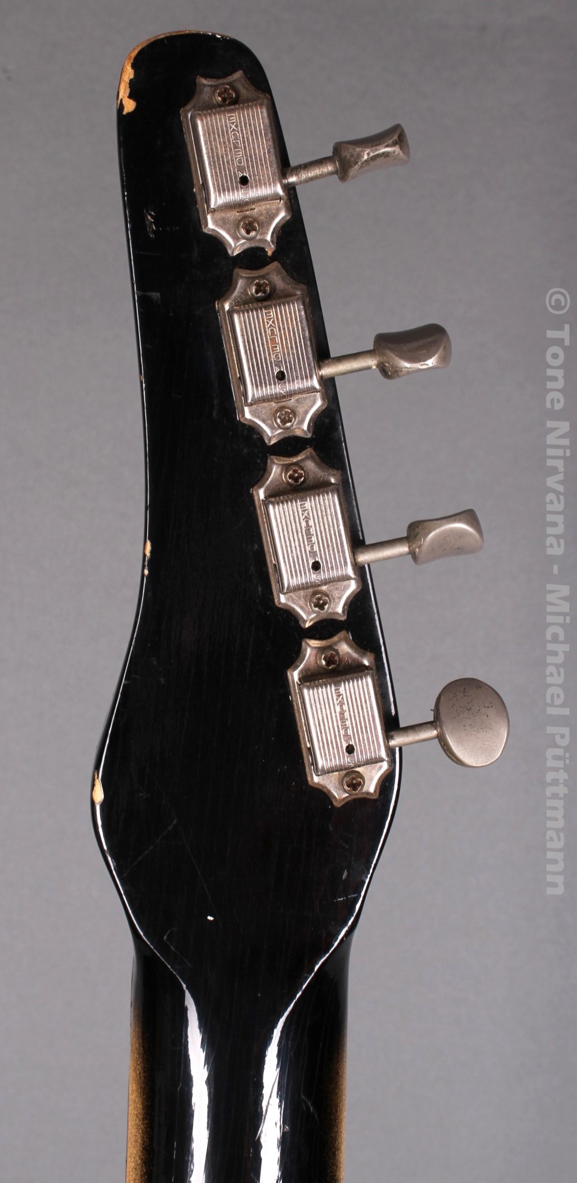 1962SilvertoneMod.1444_11