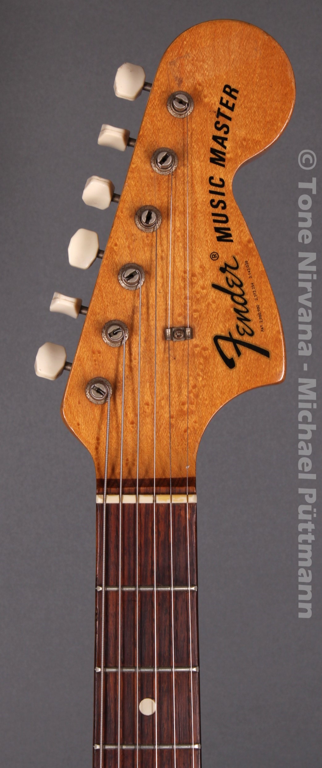 1974FenderMusicmasterBlue_#504074_03